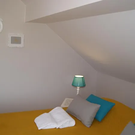 O ゲストハウス ペニシェ