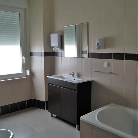 ゲストハウス O